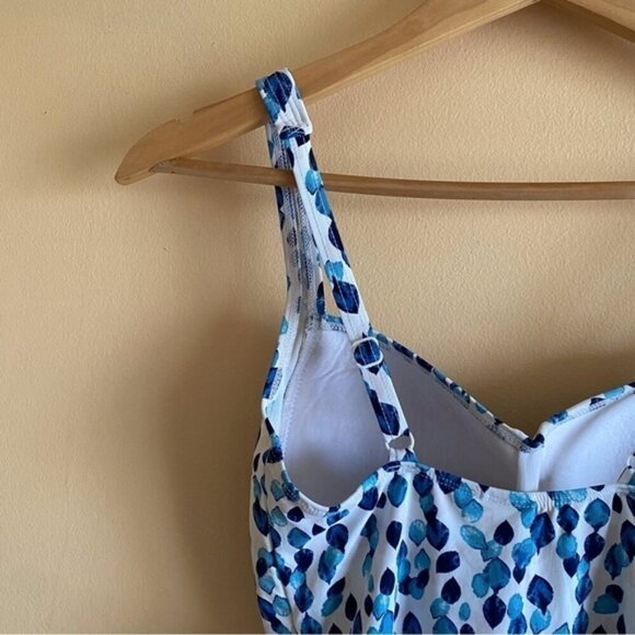 Nip Tuck Petal Plunge Joanne One Piece Swimsuit US 6 Sweetheart Neck Ruched Side - Picture 7 of 16